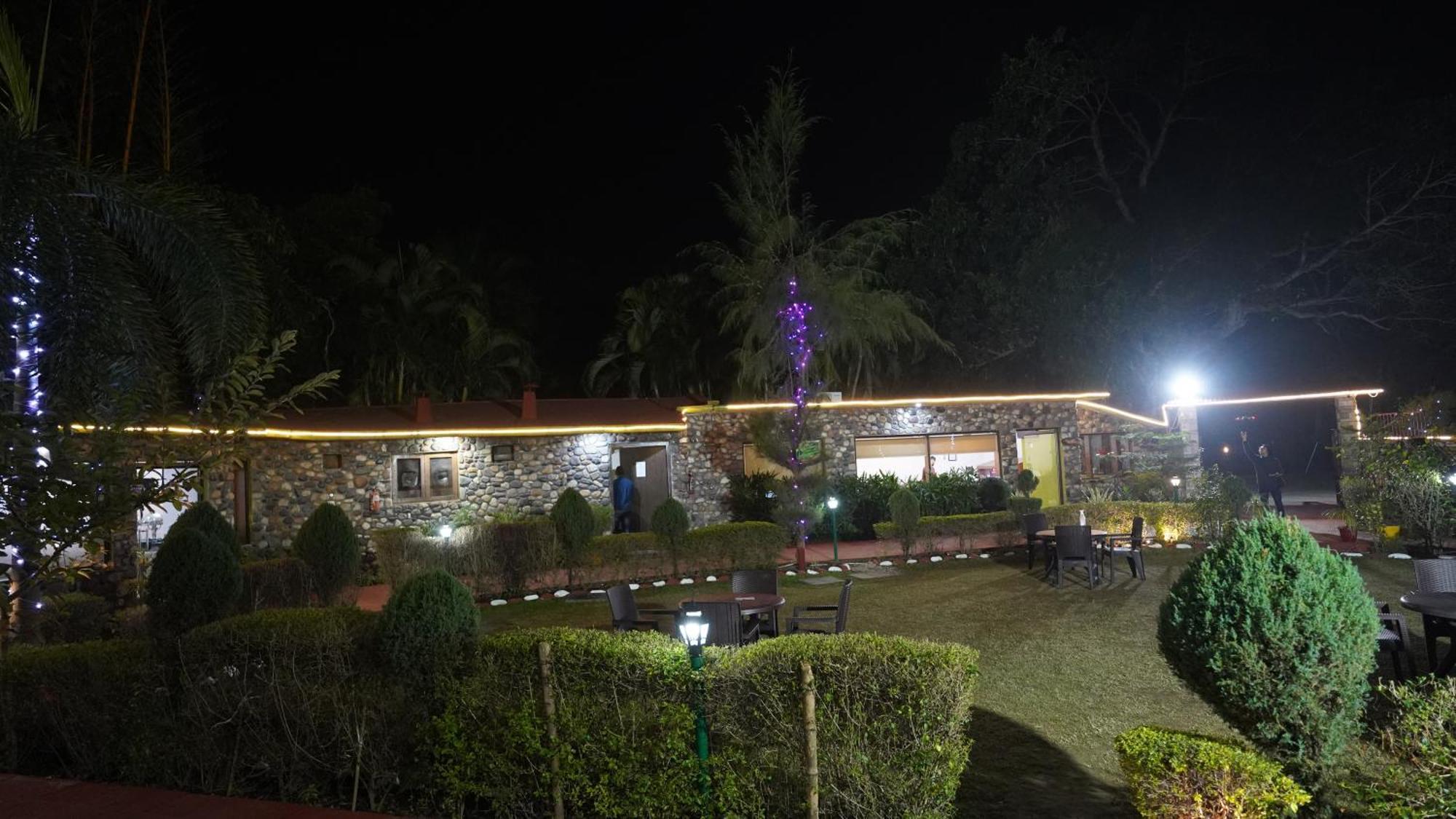 Hr Dukes Den Resort Ramnagar  Exterior photo