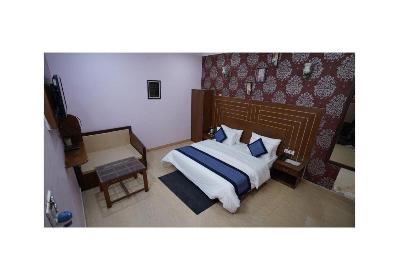 Hr Dukes Den Resort Ramnagar  Exterior photo