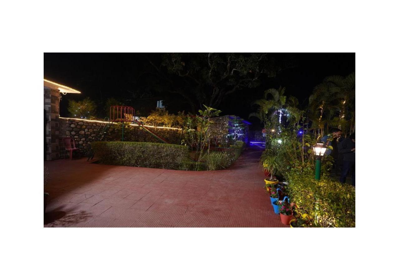 Hr Dukes Den Resort Ramnagar  Exterior photo